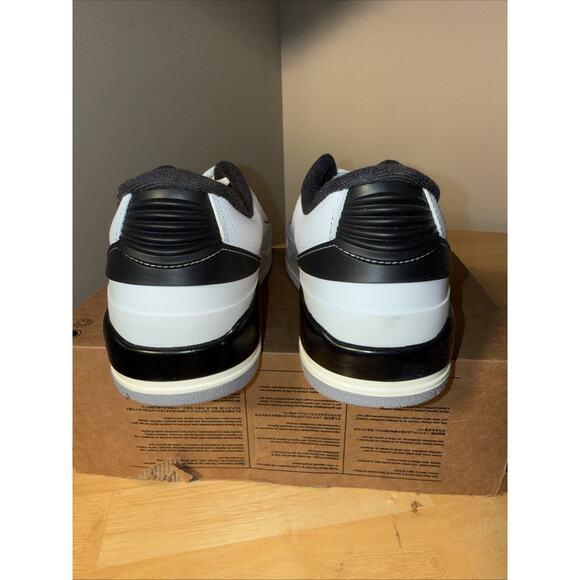 Size 9.5 - Air Jordan 2/3 White Black Metallic Silver No Box Lid main image 7